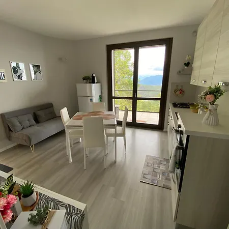 Apartament Terrazzadolcevista - Panoramico Sui Tre Laghi *