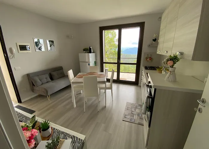 Apartamento Terrazzadolcevista - Panoramico Sui Tre Laghi *